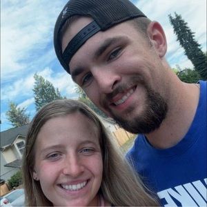 Meet your Posher, Hailey